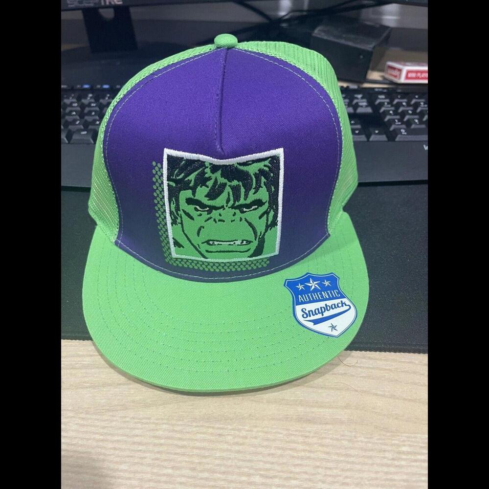 The Incredible Hulk Trucker Hat - Marvel
